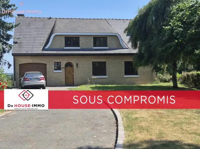 Maison 6 pièces de 128 m² - Isbergues (62330)