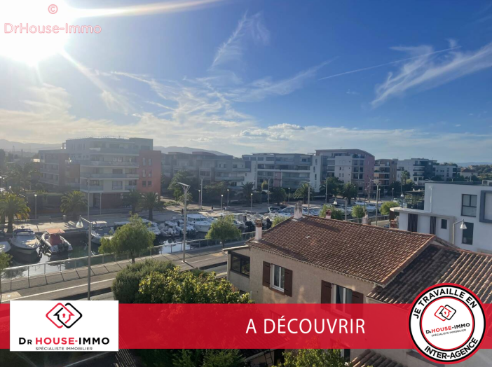 Appartement 2 pièces de 35 m² - Fréjus (83600)
