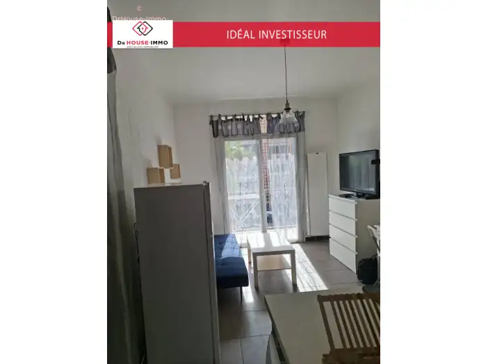 Appartement 1 pièce de 27 m² - Toulon (83000)