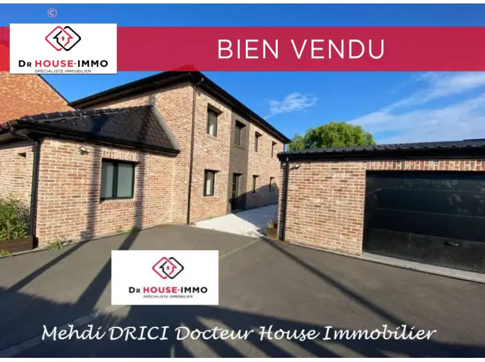 Maison 9 pièces de 164 m² - Ostricourt (59162)