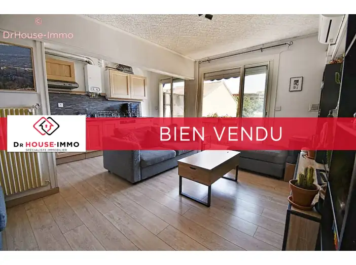 Appartement 2 pièces de 40 m² - Nice (06300)