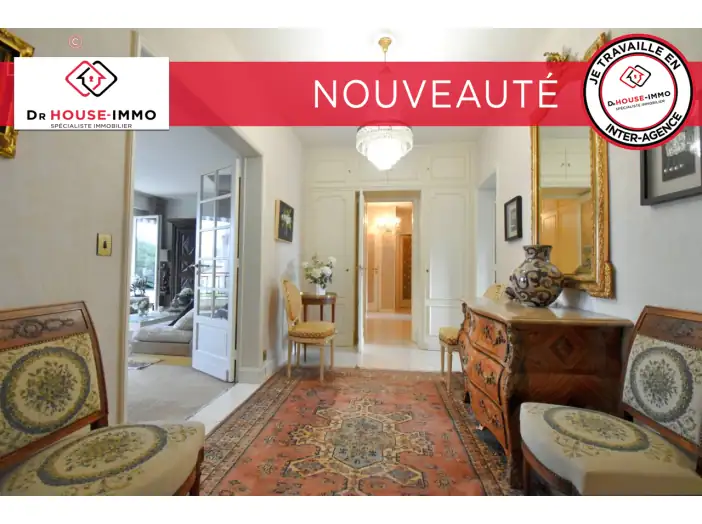 Appartement 5 pièces de 140 m² - Le Bouscat (33110)