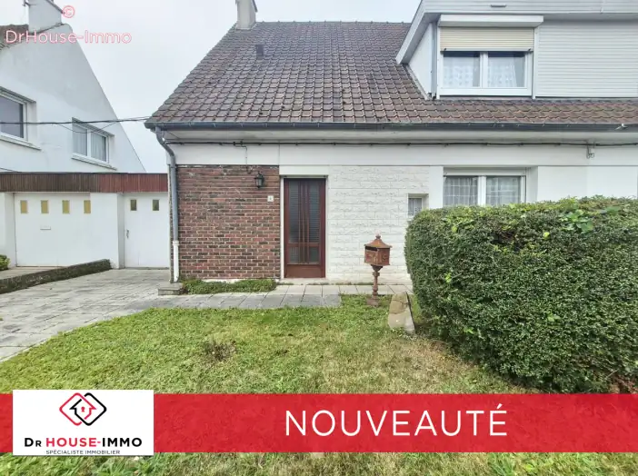 Maison 5 pièces de 94 m² - Aire-sur-la-Lys (62120)