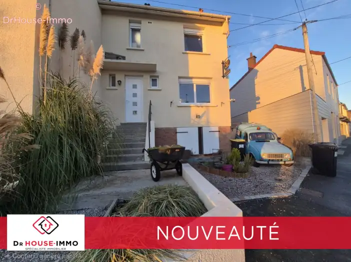 Maison 4 pièces de 81 m² - Isbergues (62330)