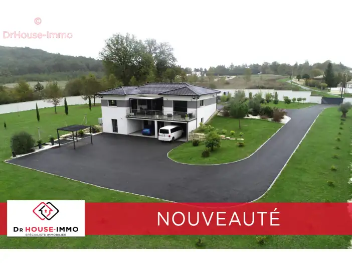 Maison 8 pièces de 170 m² - Trélissac (24750)