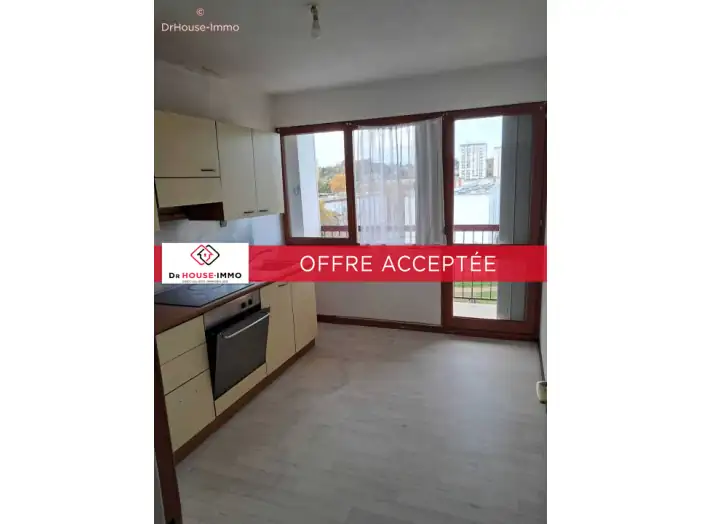 Appartement 2 pièces de 53 m² - Le Mans (72100)