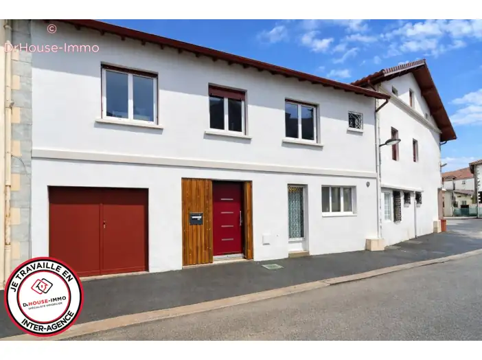 Maison 8 pièces de 146 m² - Saint-Vincent-de-Tyrosse (40230)