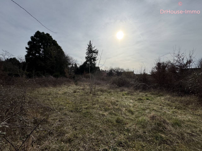 Terrain de 1 850 m² - Amilly (45200)