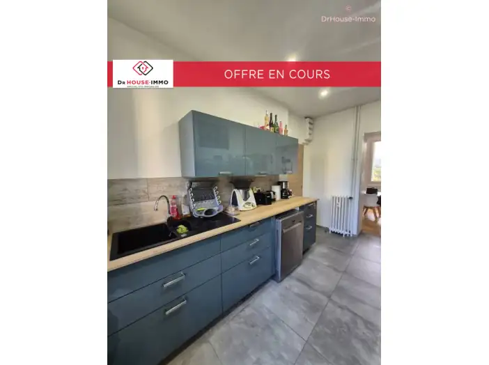 Appartement 4 pièces de 82 m² - Saint-Étienne (42100)