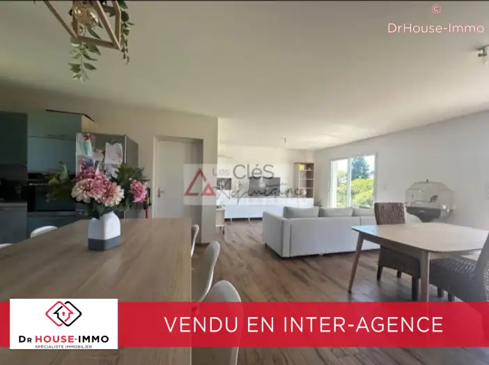 Maison 5 pièces de 120 m² - Sauveterre-de-Guyenne (33540)
