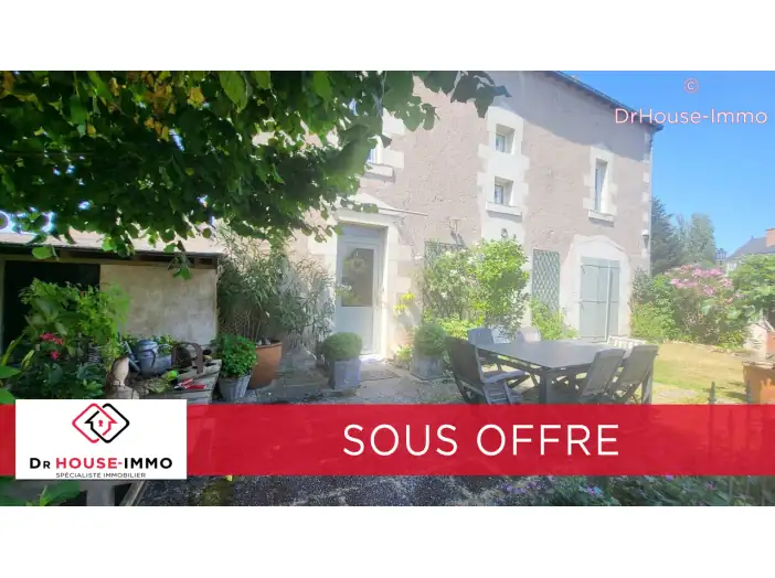 Maison 8 pièces de 187 m² - Rochefort-sur-Loire (49190)