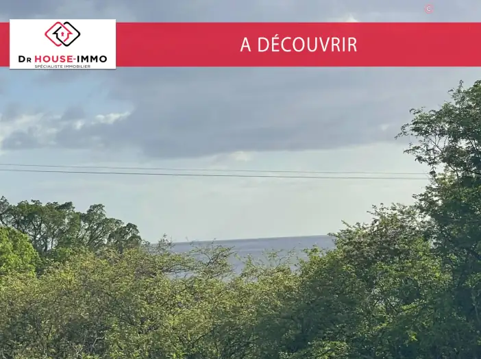 Terrain de 960 m² - Bouillante (97125)