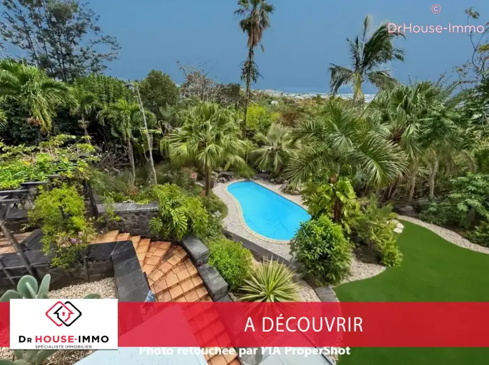 Maison 10 pièces de 249 m² - Possession (97419)