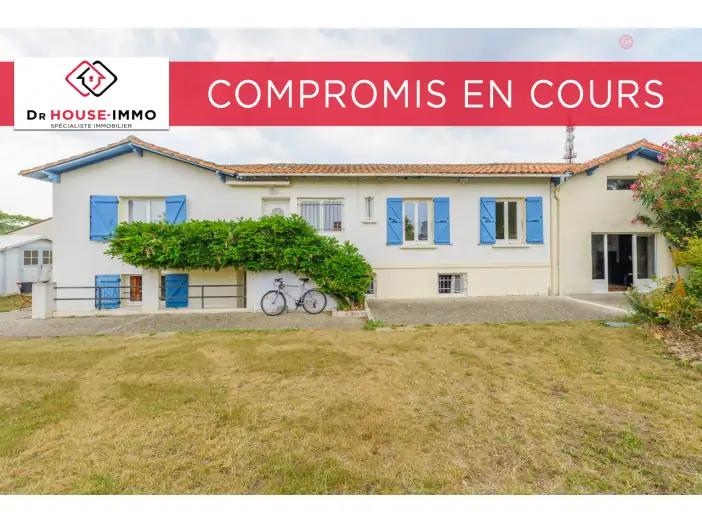 Maison 6 pièces de 100 m² - Vaux-sur-Mer (17640)