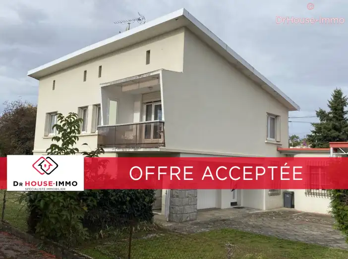 Maison 12 pièces de 190 m² - Pamiers (09100)