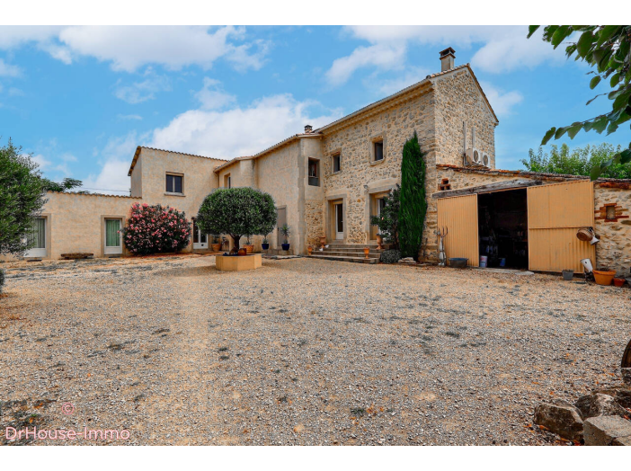 Maison de 290m² - 11 pièces