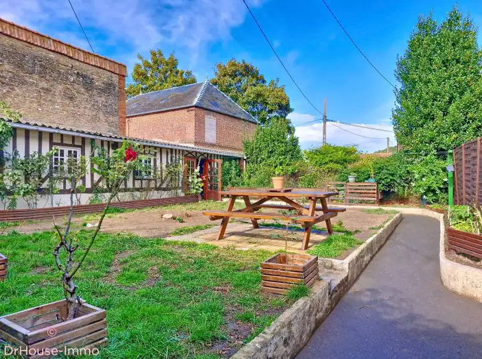 Maison 4 pièces de 115 m² - Crèvecœur-en-Auge (14340)