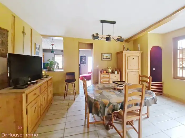 Maison 4 pièces de 115 m² - Crèvecœur-en-Auge (14340)