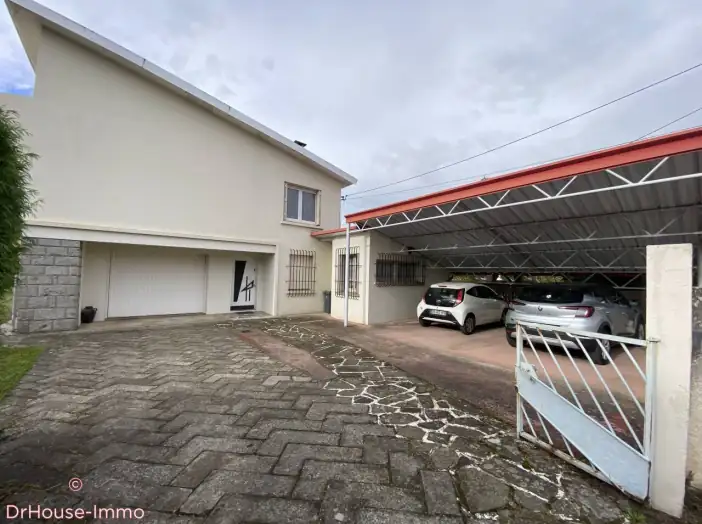 Maison 12 pièces de 190 m² - Pamiers (09100)