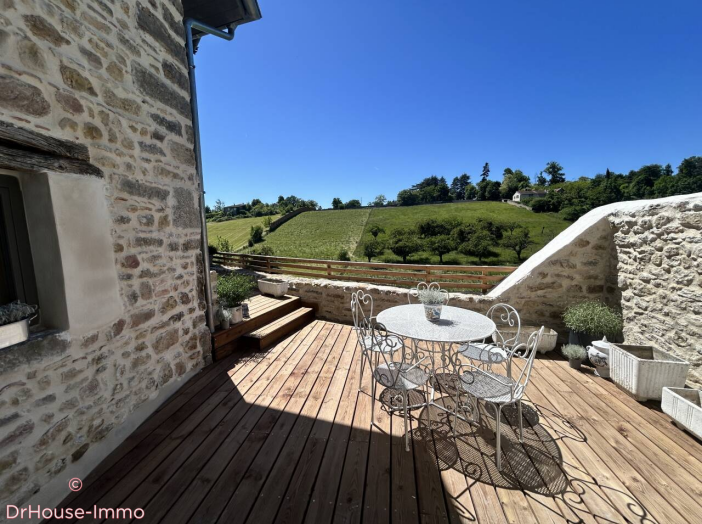 Maison de 225m² - 6 pièces