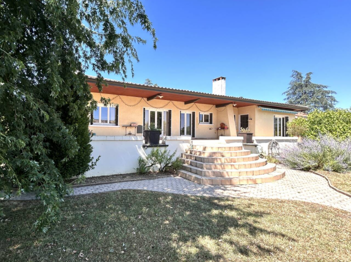 Maison de 205m² - 6 pièces