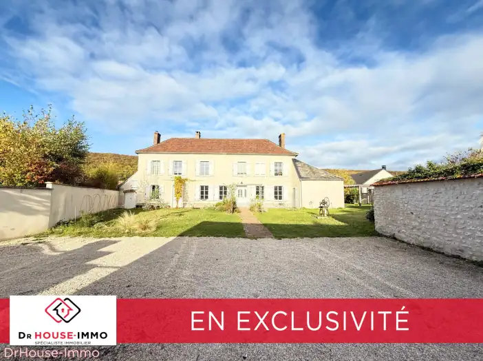 Maison 6 pièces de 162 m² - Gaillon (27600)