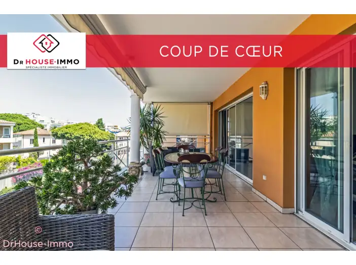 Appartement 3 pièces de 65 m² - Cavalaire-sur-Mer (83240)