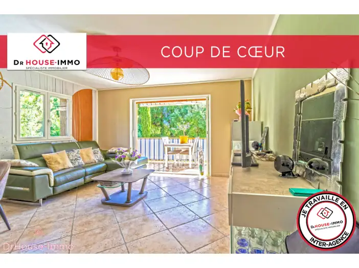 Appartement 4 pièces de 86 m² - Cavalaire-sur-Mer (83240)