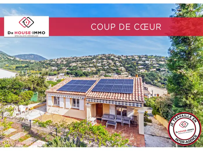 Maison 6 pièces de 134 m² - Cavalaire-sur-Mer (83240)