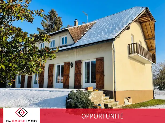 Maison 8 pièces de 240 m² - Port-Mort (27940)