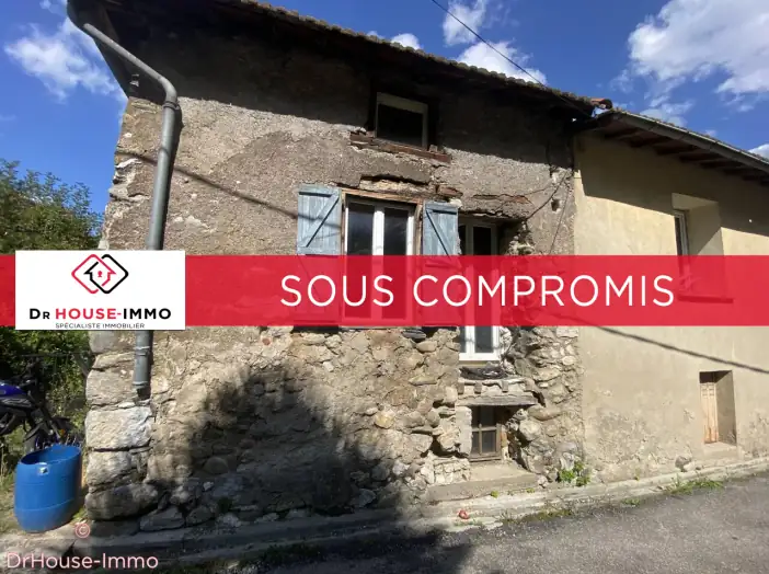 Maison 5 pièces de 132 m² - Quié (09400)