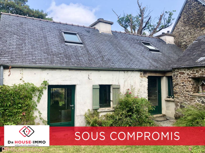 Maison 4 pièces de 49 m² - Poullaouen (29246)