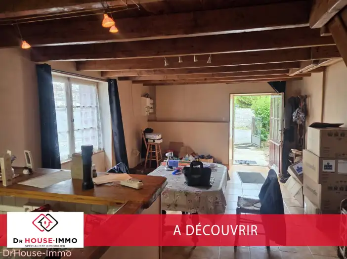 Maison 5 pièces de 114 m² - Saint-Jean-d'Angély (17400)