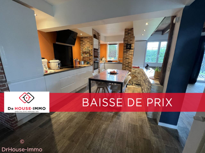 Maison 6 pièces de 163 m² - Feuillade (16380)