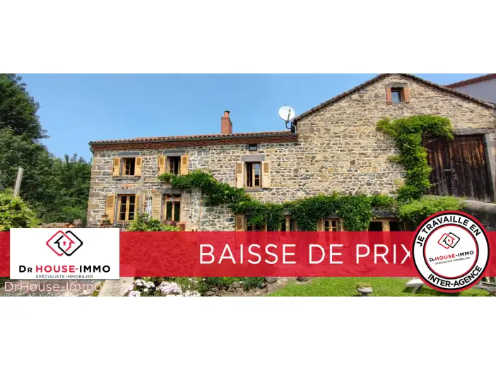 Maison 7 pièces de 250 m² - Domeyrat (43230)