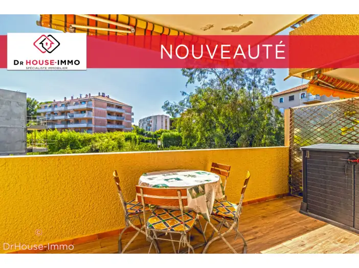 Appartement 2 pièces de 25 m² - Cavalaire-sur-Mer (83240)