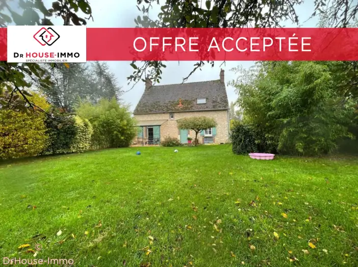 Maison 6 pièces de 161 m² - Montcresson (45700)