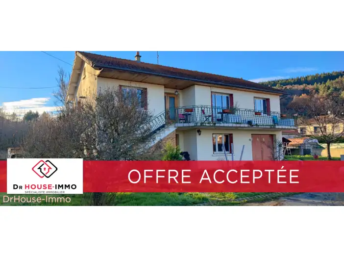 Maison 7 pièces de 170 m² - Langeac (43300)