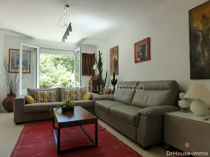 Image des la section Servies