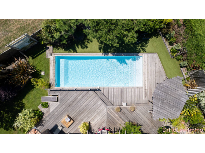Maison 5 pièces de 195 m² - Lège-Cap-Ferret (33950)