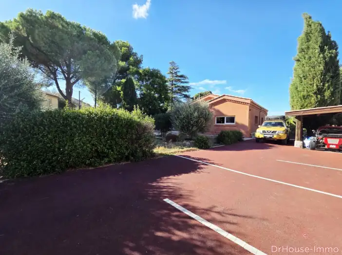 Maison 6 pièces de 197 m² - Narbonne (11100)