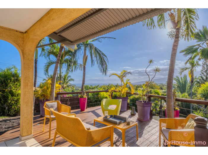Maison de 300m² - 7 pièces