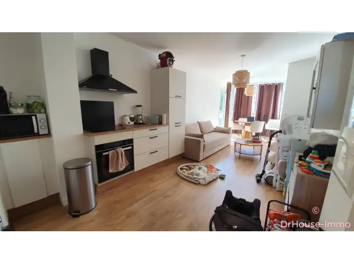 Appartement 2 pièces de 41 m² - Ajaccio (20000)