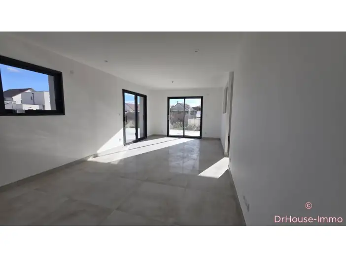 Maison 6 pièces de 142 m² - Saint-Julien (21490)