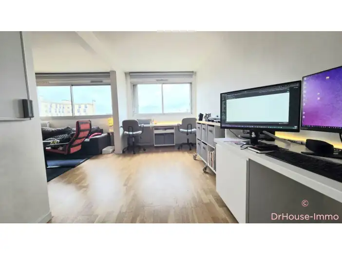 Appartement 4 pièces de 85 m² - Le Bourget (93350)