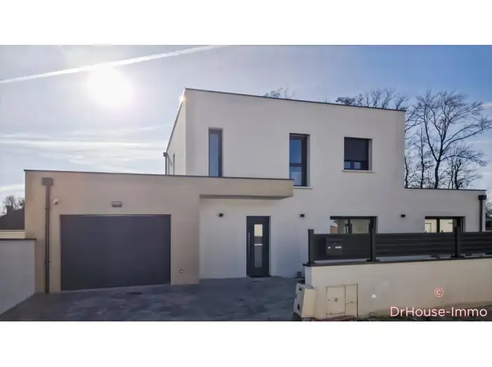 Maison 6 pièces de 144 m² - Bretigny (21490)