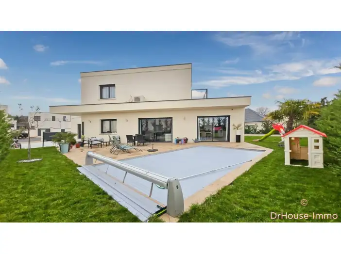 Maison 7 pièces de 191 m² - Ahuy (21121)