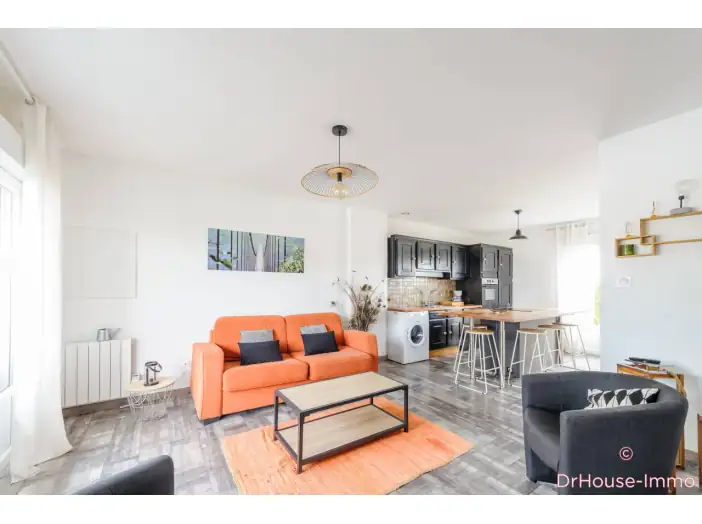 Appartement 3 pièces de 61 m² - Angoulins (17690)