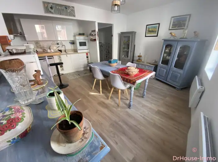 Maison 8 pièces de 140 m² - Pamiers (09100)