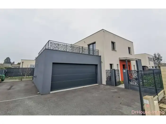 Maison 4 pièces de 137 m² - Joué-lès-Tours (37300)